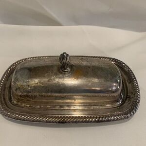 VINTAGE‎ Chrome Plated Covered Butter Dish with Glass Insert 8"x 4.5"